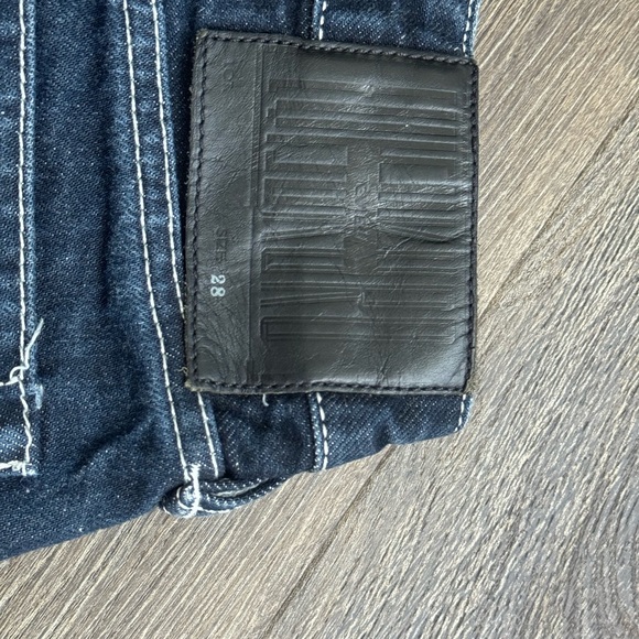 EVISU Designer Denim Japan. RARE AUTHENTIC EVISU denim shorts. Embroidered bird - Picture 7 of 14
